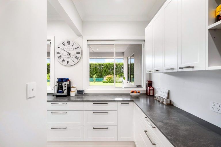 Photo of property in 254 Meeanee Road, Meeanee, Napier, 4112