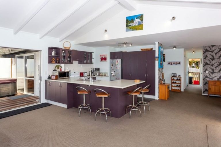 Photo of property in 150 Huihana Lane, Wyuna Bay, Coromandel, 3581