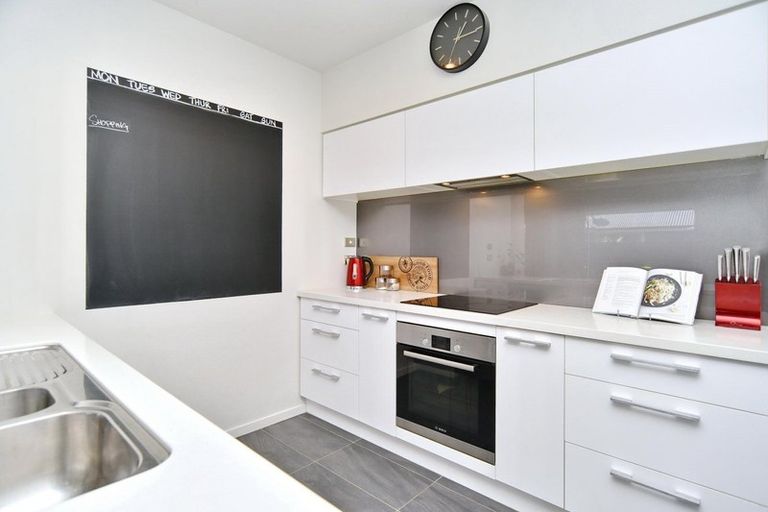 Photo of property in 42 Greenwich Street, Halswell, Christchurch, 8025