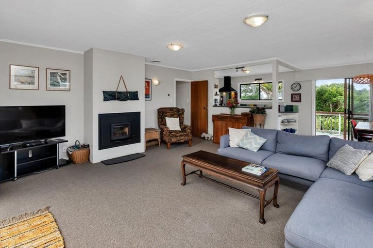 Photo of property in 94 One Tree Point Road, One Tree Point, 0118