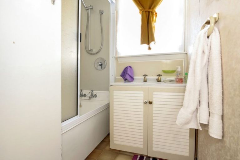 Photo of property in 35 Henderson Street, Riversdale, Blenheim, 7201