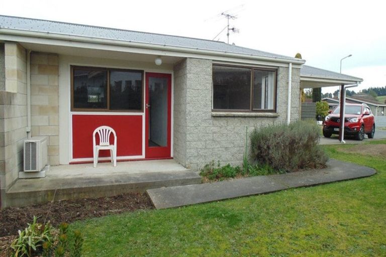 Photo of property in 7b Kerwood Place, Gore, 9710