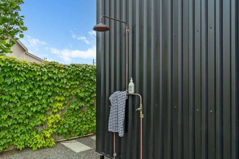 Photo of property in 2 Jellicoe Street, Greytown, 5712