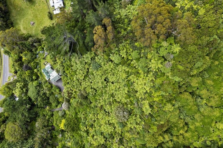 Photo of property in 312 Moores Valley Road, Wainuiomata, 5373