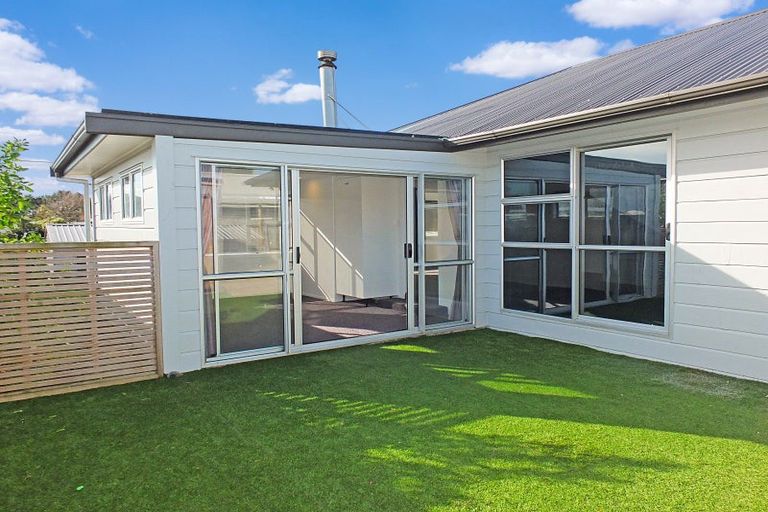 Photo of property in 18 Seabury Avenue, Foxton Beach, Foxton, 4815