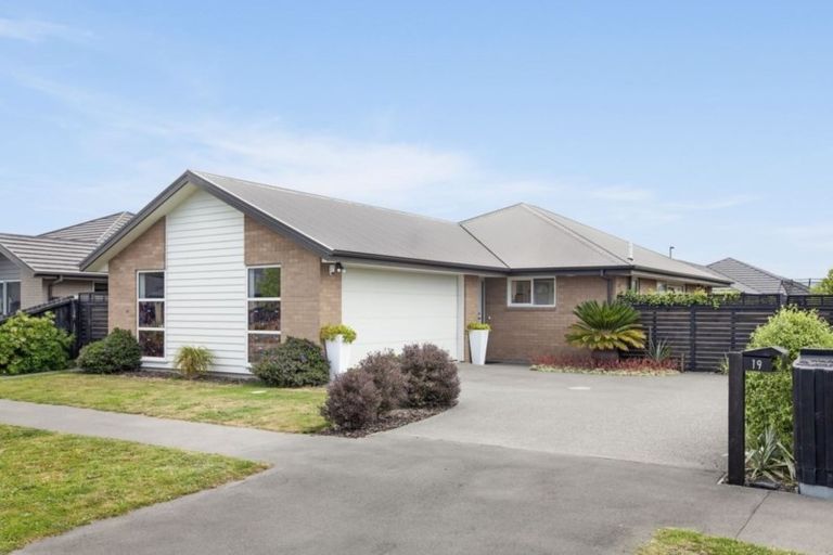 Photo of property in 19 Te Whariki Street, Marshland, Christchurch, 8083