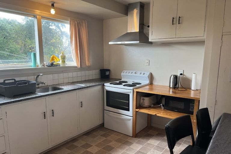 Photo of property in 1/242a Sawyers Arms Road, Bishopdale, Christchurch, 8053