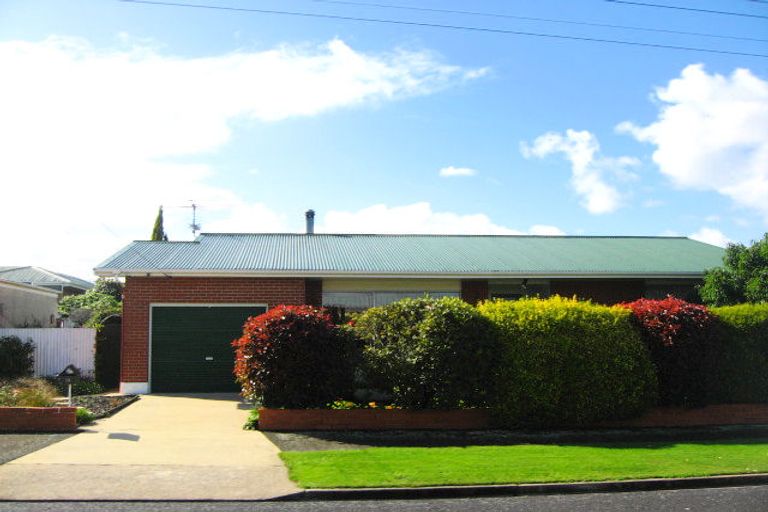 Photo of property in 19 Argyle Street, Mosgiel, 9024