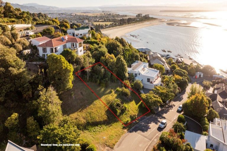 Photo of property in 50 The Cliffs, Britannia Heights, Nelson, 7010