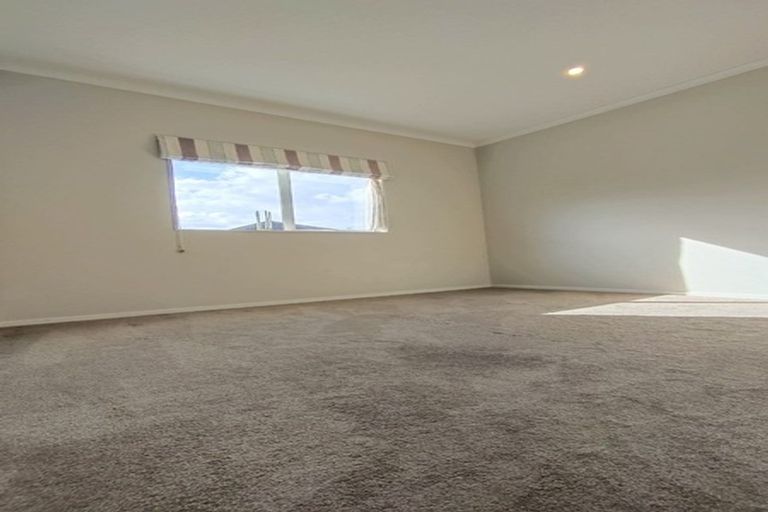 Photo of property in 15 Ballindrait Drive, Flat Bush, Auckland, 2019
