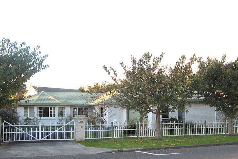 Photo of property in 163 Raumati Road, Raumati Beach, Paraparaumu, 5032