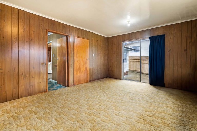 Photo of property in 12 Mckinstry Avenue, Mangere East, Auckland, 2024