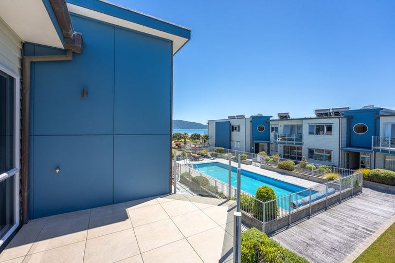 Photo of property in 27/4u Seaview Road, Paraparaumu Beach, Paraparaumu, 5032