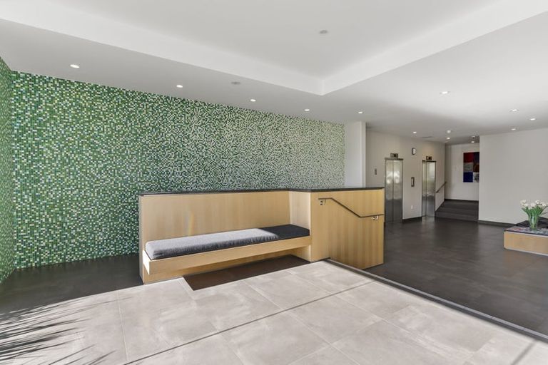Photo of property in 58/45 Stanley Road, Stanley Point, Auckland, 0624