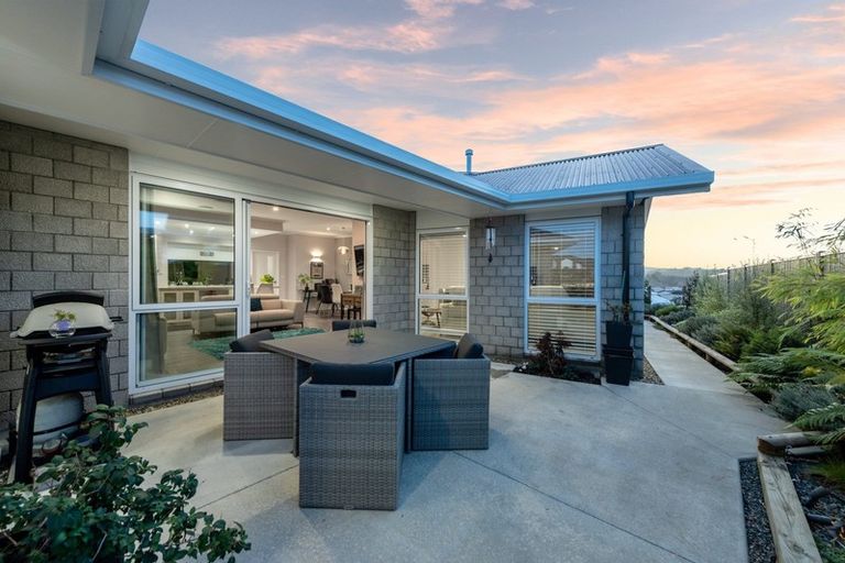 Photo of property in 27 Robley Road, Pyes Pa, Tauranga, 3112