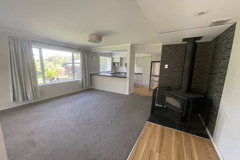 Photo of property in 35 Sabys Road, Halswell, Christchurch, 8025