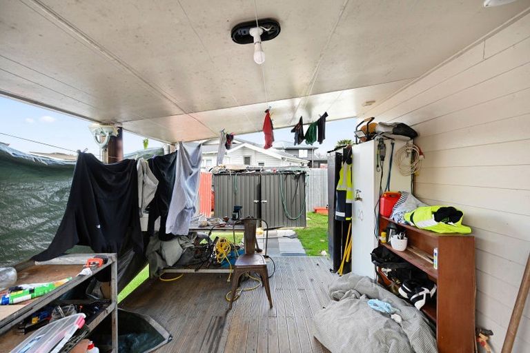 Photo of property in 117 Avalon Drive, Nawton, Hamilton, 3200