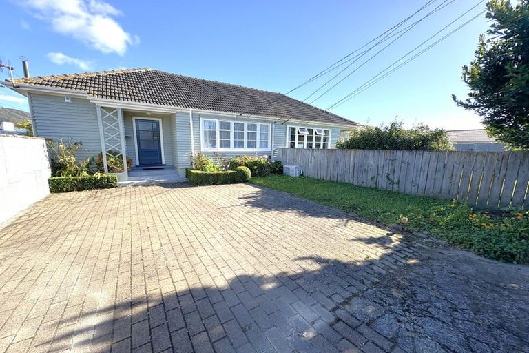 Photo of property in 12 Brees Street, Epuni, Lower Hutt, 5011