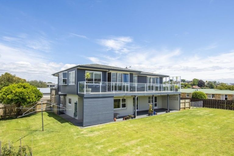 Photo of property in 36 Andrew Place, Otumoetai, Tauranga, 3110