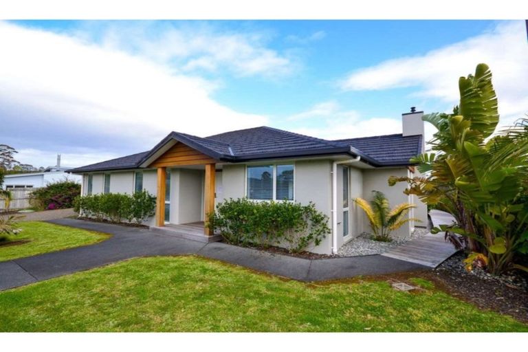 Photo of property in 62 Ranui Avenue, Kerikeri, 0230