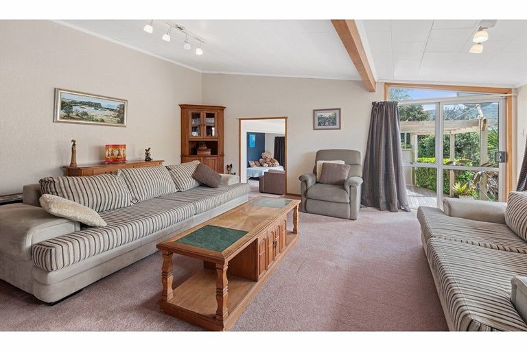 Photo of property in 1 Clarkson Crescent, Maunu, Whangarei, 0110