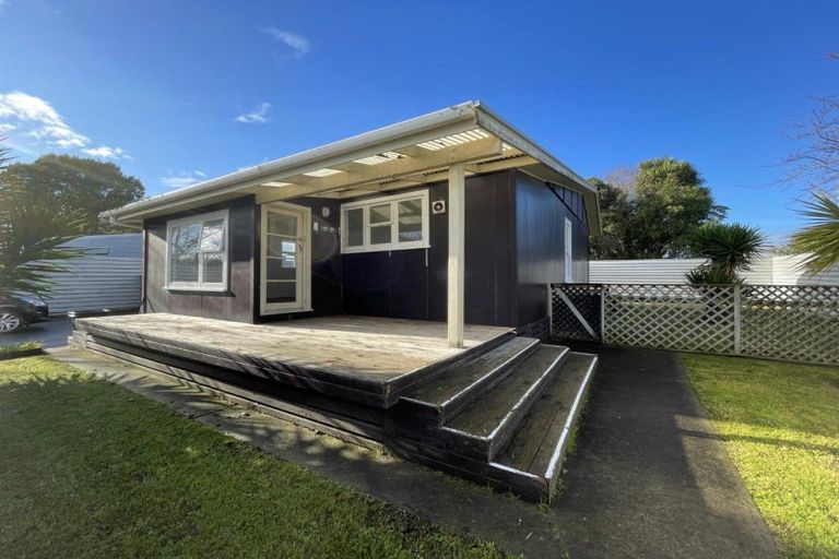 Photo of property in 8 Murray Street, Aramoho, Whanganui, 4500