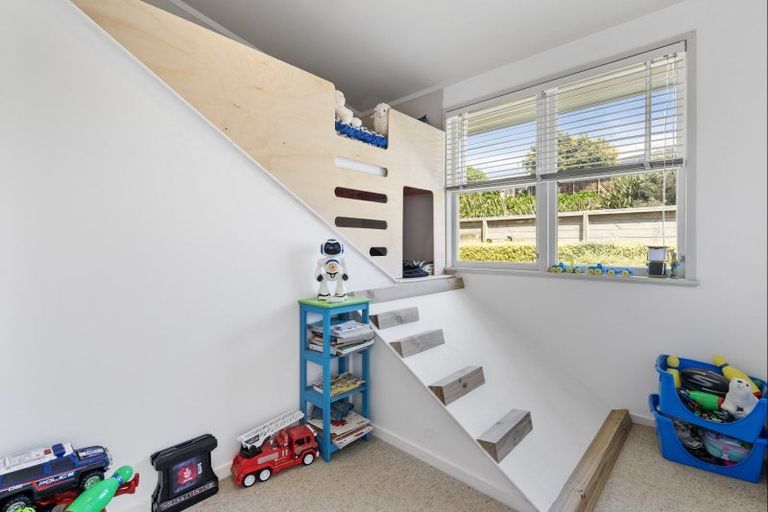 Photo of property in 17 Landscape Road, Otumoetai, Tauranga, 3110