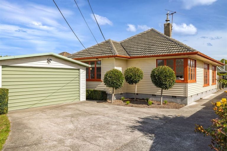 Photo of property in 71 Mahars Road, Mairehau, Christchurch, 8052