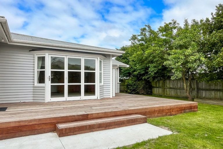 Photo of property in 2 Mersey Street, St Albans, Christchurch, 8014