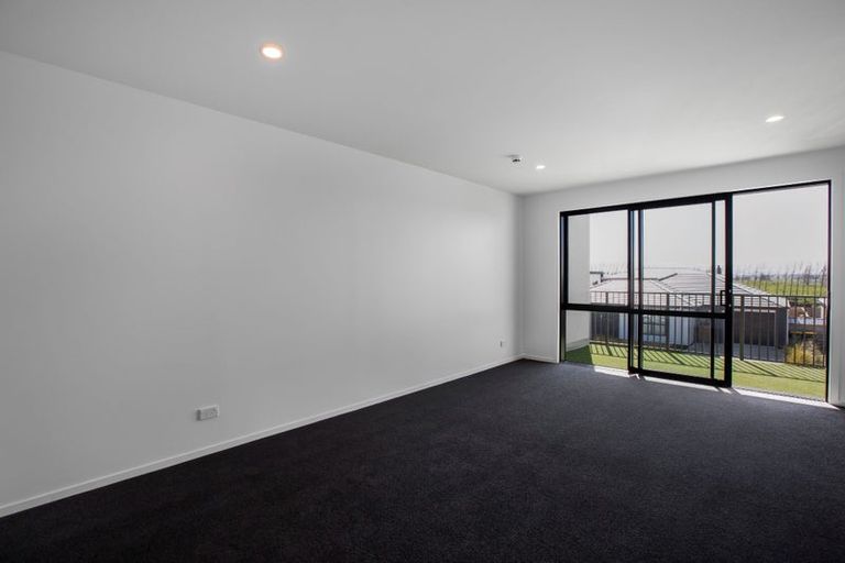 Photo of property in 5/61 Pragma Rise