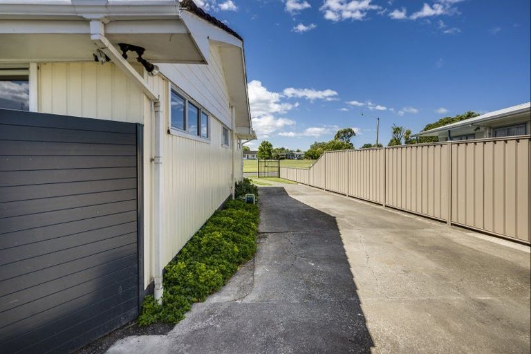 Photo of property in 35 Lichfield Crescent, Tamatea, Napier, 4112