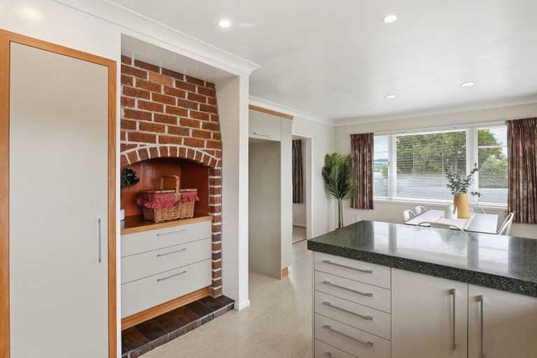 Photo of property in 14 Johnston Crescent, Hillcrest, Rotorua, 3015