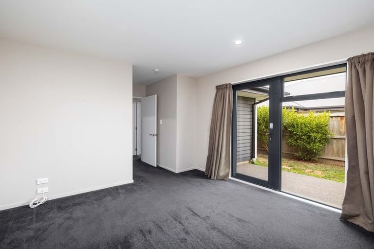 Photo of property in 3 Helmore Street, Rangiora, 7400