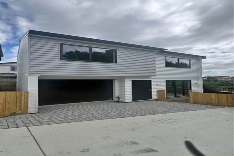 Photo of property in 2/71 Hillcrest Road, Papatoetoe, Auckland, 2025