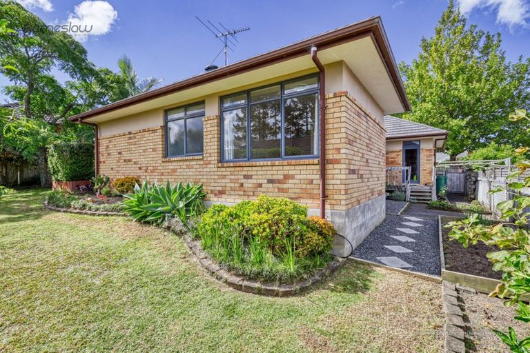 Photo of property in 198 Kyle Road, Greenhithe, Auckland, 0632