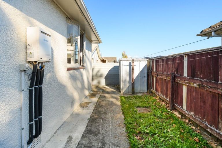 Photo of property in 660 Featherston Street, Roslyn, Palmerston North, 4414