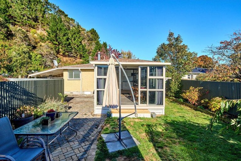 Photo of property in 87b Ward Street, Wallaceville, Upper Hutt, 5018