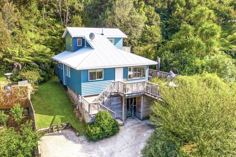 Photo of property in 16 Donald Place, Stillwater, Silverdale, 0993