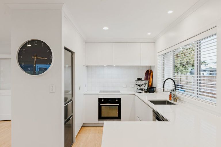 Photo of property in 85 Gravatt Road, Papamoa Beach, Papamoa, 3118