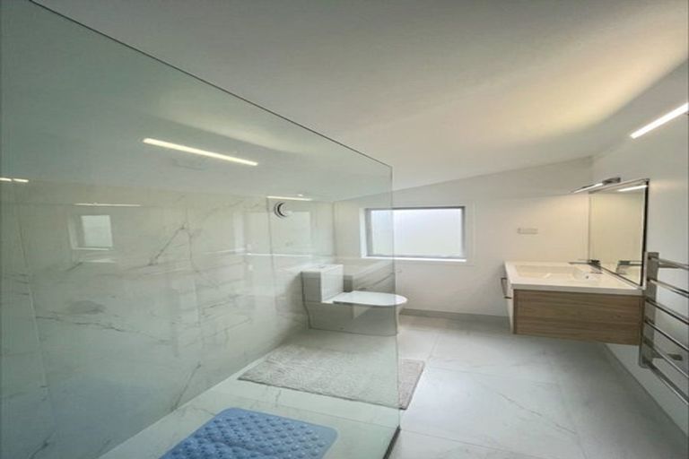 Photo of property in 1/8 Wood Street, Papakura, 2110