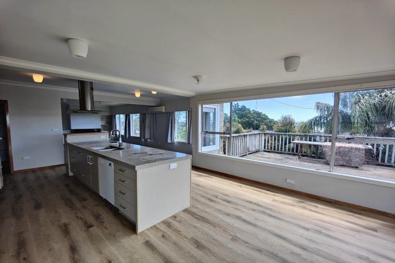 Photo of property in 22 Red Hill Road, Red Hill, Papakura, 2110