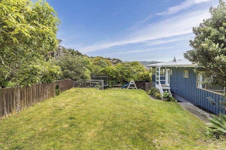 Photo of property in 13 De Castro Place, Titahi Bay, Porirua, 5022