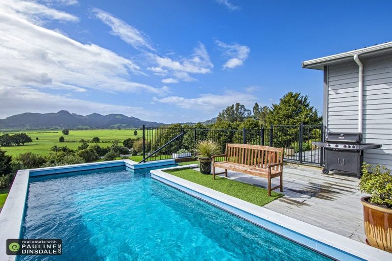 Photo of property in 21 Finlayson Road, Matarau, Whangarei, 0176