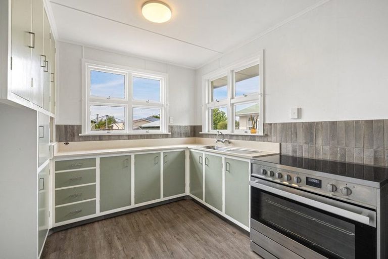 Photo of property in 38 Kinley Street, Rangiora, 7400