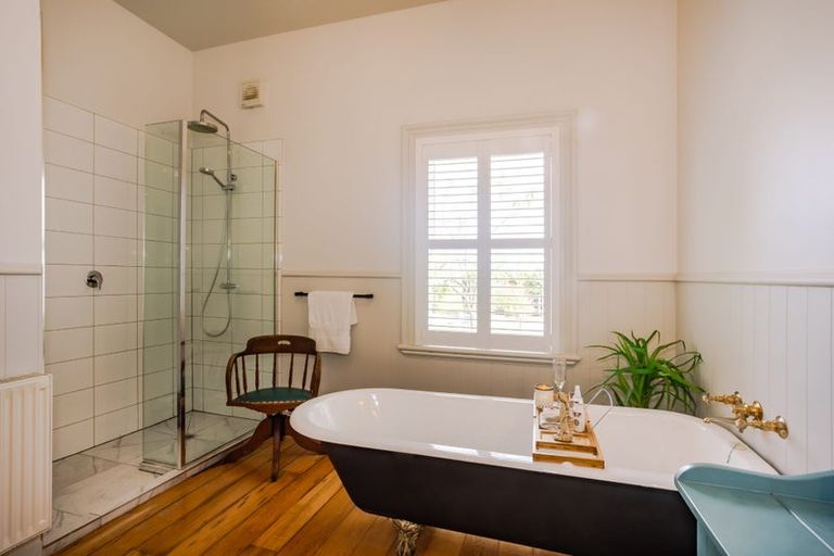 Photo of property in 247 Cross Line, Morison Bush, Greytown, 5794