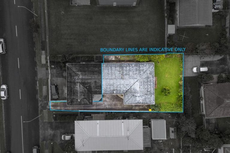 Photo of property in 2/4 Larne Avenue, Pakuranga Heights, Auckland, 2010