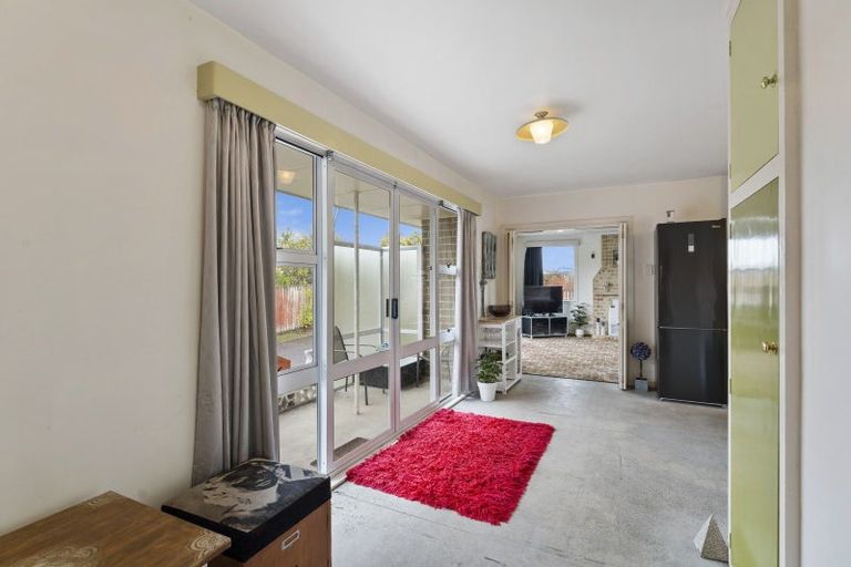 Photo of property in 209 Burwood Road, Burwood, Christchurch, 8083