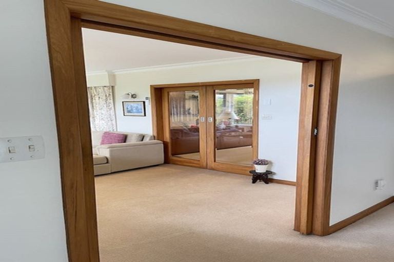 Photo of property in 1 Kohima Drive, Khandallah, Wellington, 6035