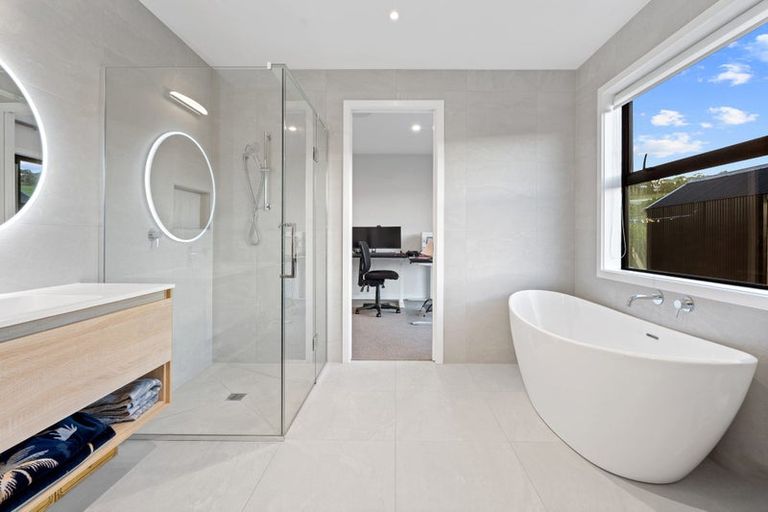 Photo of property in 7 Taemai Place, Okura Bush, Albany, 0794