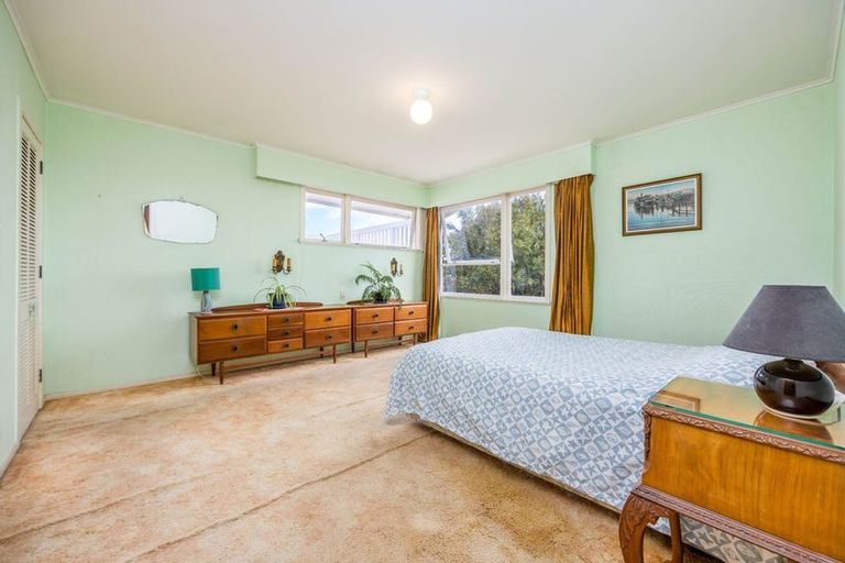 Photo of property in 54 Raleigh Road, Northcote, Auckland, 0627